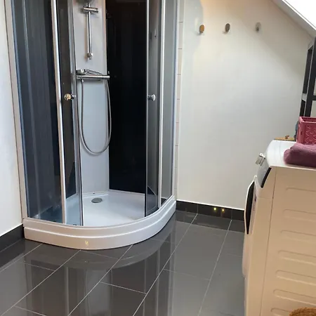 Apartment Sental Toppleilighet Pa Oya